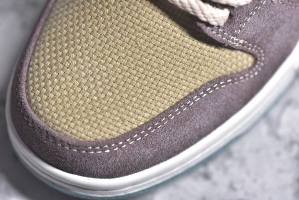 Nike Dunk SB Low "Big Money Savings"    FZ3129-200 - Image 10
