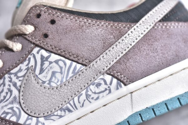 Nike Dunk SB Low "Big Money Savings"    FZ3129-200 - Image 12
