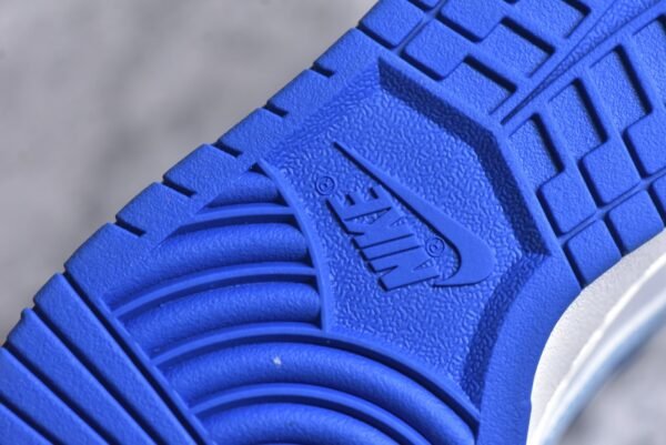 Nike Dunk Low Deconstructing the Winter Has Arrived in White and Blue    DV0831-104 - Image 14