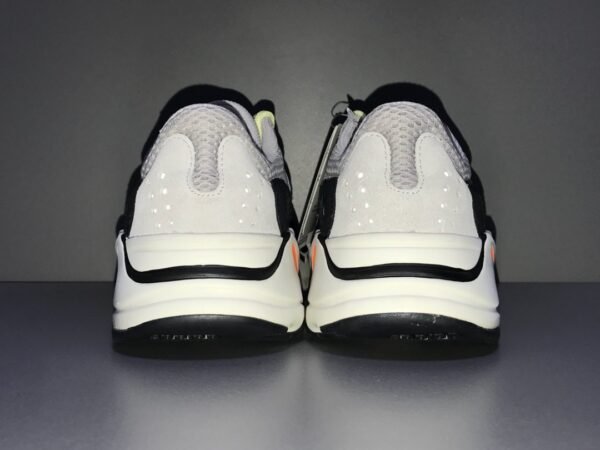 Adidas Yeezy 700 Wave    B75571 - Image 4