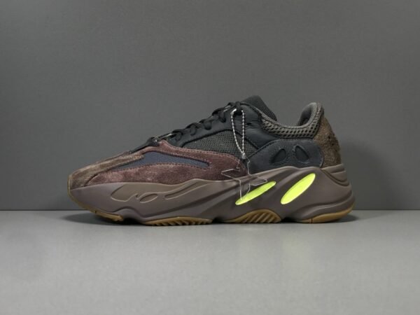 Adidas Yeezy 700 MAUVE    EE9614