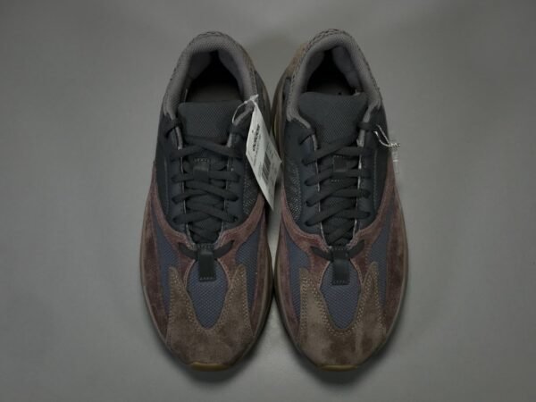 Adidas Yeezy 700 MAUVE    EE9614 - Image 4