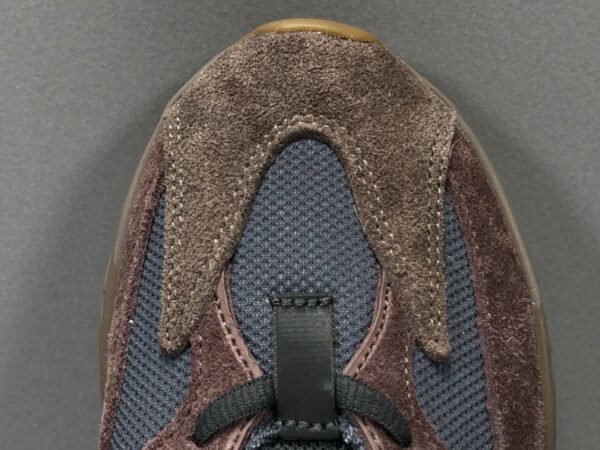 Adidas Yeezy 700 MAUVE    EE9614 - Image 18