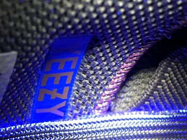 Adidas Yeezy 700 MAUVE    EE9614 - Image 14