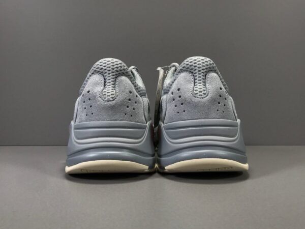 Adidas Yeezy 700 INERTI     EG7597 - Image 5