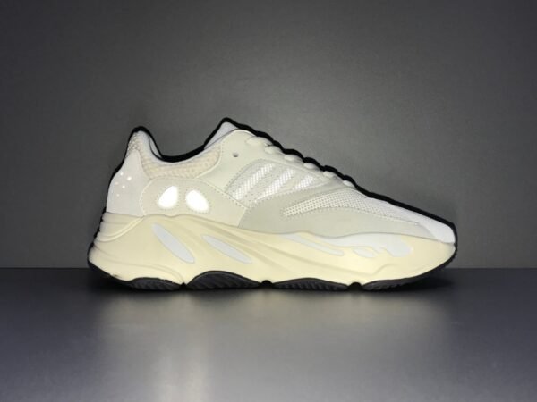 Adidas Yeezy 700 ANALOG   EG7596 - Image 11