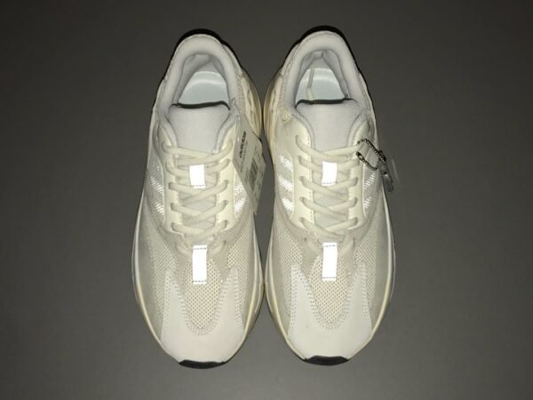 Adidas Yeezy 700 ANALOG   EG7596 - Image 12