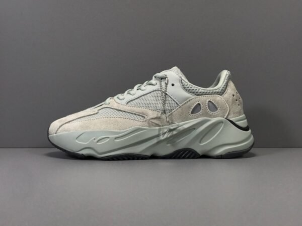 Adidas Yeezy 700 SALT    EG7487