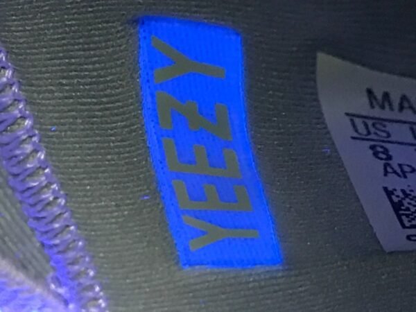 Adidas Yeezy 700 SALT    EG7487 - Image 14