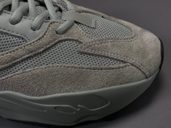 Adidas Yeezy 700 SALT    EG7487 - Image 20