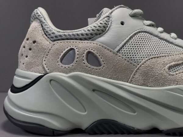 Adidas Yeezy 700 SALT    EG7487 - Image 21