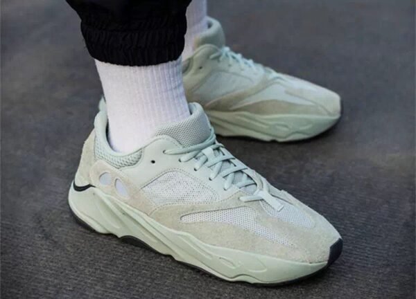 Adidas Yeezy 700 SALT    EG7487 - Image 31