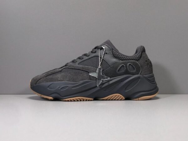 Adidas Yeezy 700 UTIBLK   FV5304