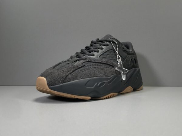Adidas Yeezy 700 UTIBLK   FV5304 - Image 7