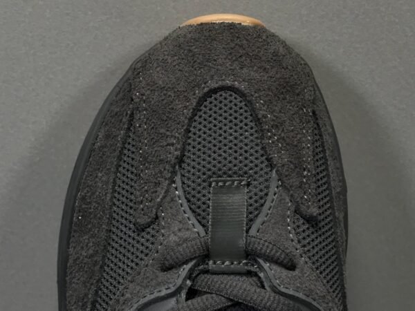 Adidas Yeezy 700 UTIBLK   FV5304 - Image 16