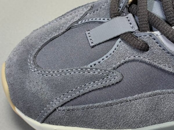Adidas Yeezy 700 Magnet   FV9922 - Image 16