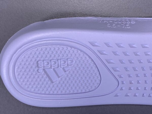 Adidas Yeezy 700 Magnet   FV9922 - Image 24