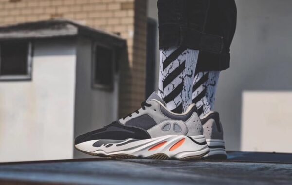 Adidas Yeezy 700 Magnet   FV9922 - Image 29
