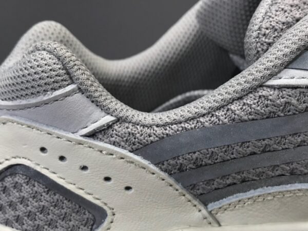 Adidas Yeezy 700 V2 “Static”   EF2829 - Image 15