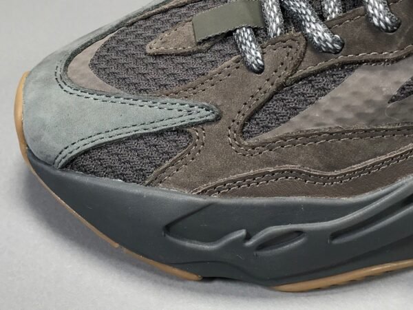 Adidas Yeezy 700 V2 “Geode”   EG6860 - Image 12