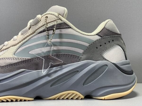 Adidas Yeezy 700 V2 “TEPHRA”    FU7914 - Image 14