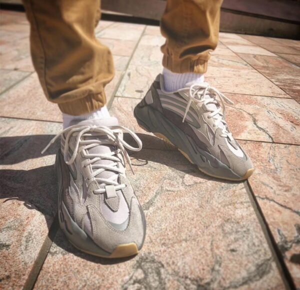 Adidas Yeezy 700 V2 “TEPHRA”    FU7914 - Image 33