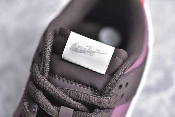 Nike SB Dunk Low Co branded color scheme with Wudang theme     MU0232-362 - Image 11