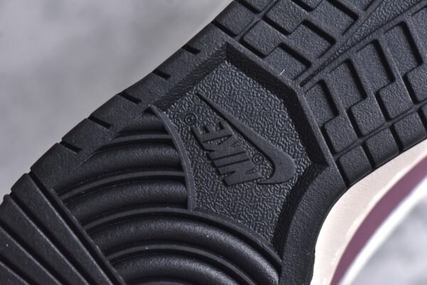 Nike SB Dunk Low Co branded color scheme with Wudang theme     MU0232-362 - Image 14
