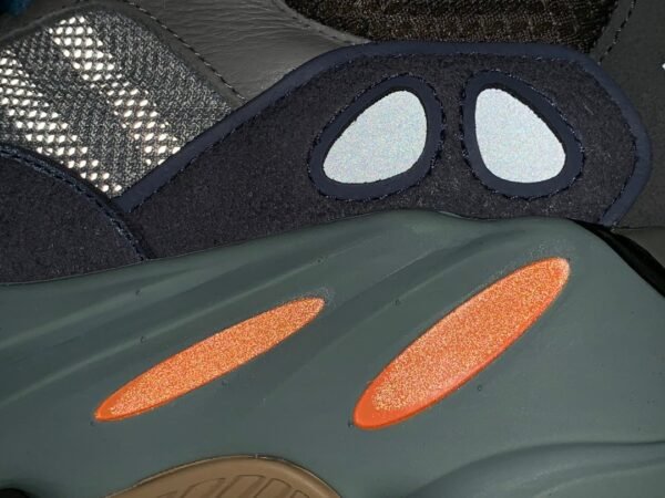 YEEZY 700 BOOST CARBLU     FW2498 - Image 23