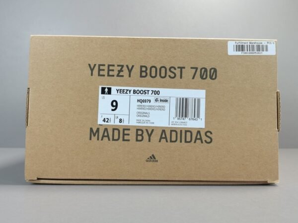 EEZY BOOST 700＂Hi-Res Red ＂   HQ6979 - Image 9