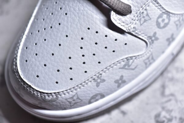 Nike Dunk Low x LV Customized color scheme    LV0526-595 - Image 10