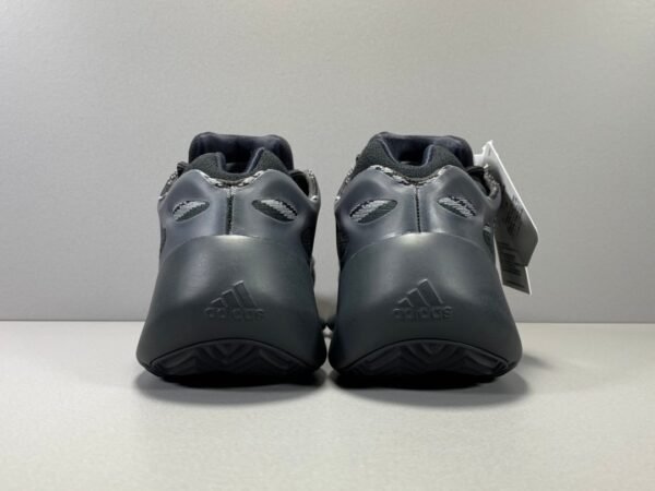 YEEZY 700 V3 “ALVAH”    H67799 - Image 4