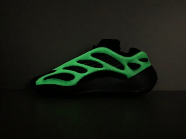 YEEZY 700 V3 “ALVAH”    H67799 - Image 10