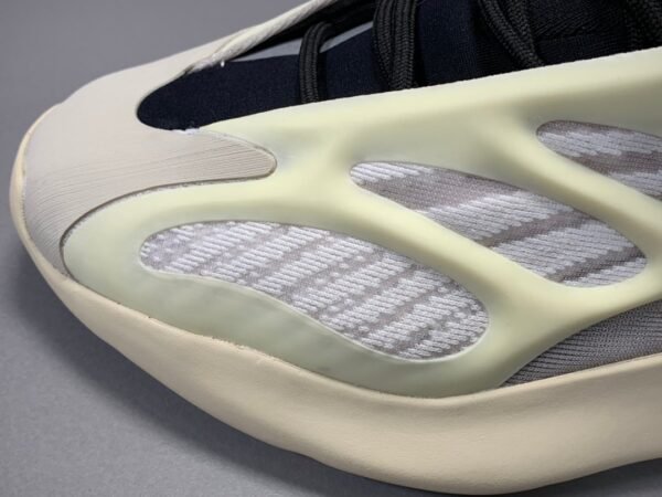 YEEZY 700 V3 “AZAEL”     FW4980 - Image 12