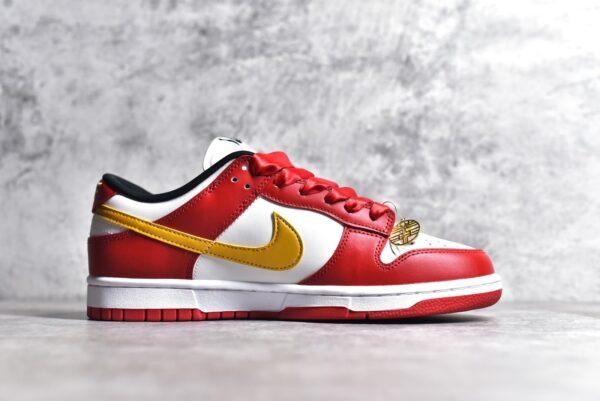 Nike SB Dunk Low Chinese style - Dragon and Phoenix Prosperity Wedding Shoes    FD9762-061 - Image 3