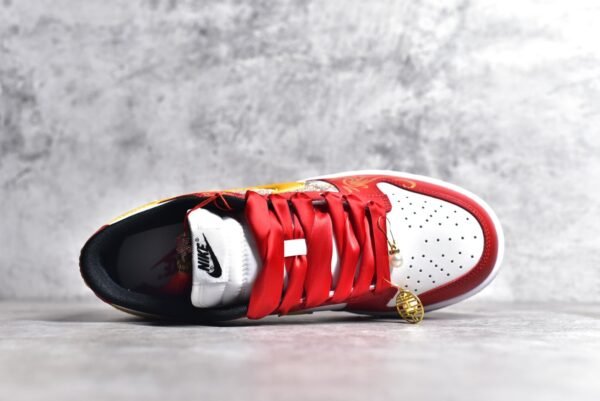 Nike SB Dunk Low Chinese style - Dragon and Phoenix Prosperity Wedding Shoes    FD9762-061 - Image 4