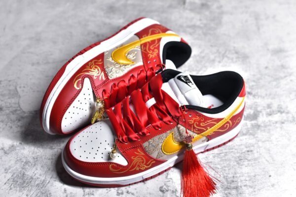 Nike SB Dunk Low Chinese style - Dragon and Phoenix Prosperity Wedding Shoes    FD9762-061 - Image 7