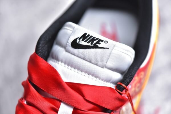 Nike SB Dunk Low Chinese style - Dragon and Phoenix Prosperity Wedding Shoes    FD9762-061 - Image 12