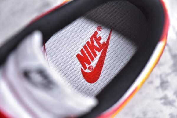 Nike SB Dunk Low Chinese style - Dragon and Phoenix Prosperity Wedding Shoes    FD9762-061 - Image 17