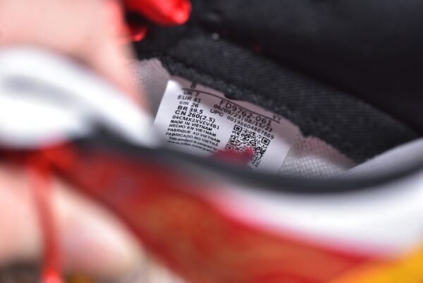 Nike SB Dunk Low Chinese style - Dragon and Phoenix Prosperity Wedding Shoes    FD9762-061 - Image 18