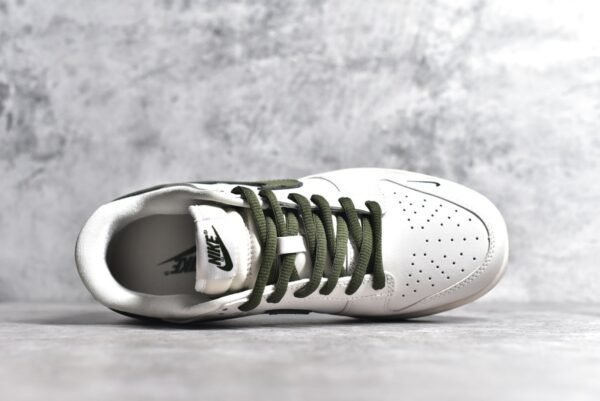 Nike SB Dunk Low KAWS Collaboration - White Green Tick    DD1391-121 - Image 4