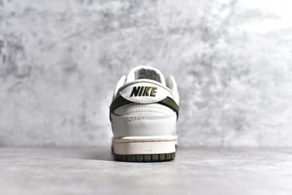 Nike SB Dunk Low KAWS Collaboration - White Green Tick    DD1391-121 - Image 5