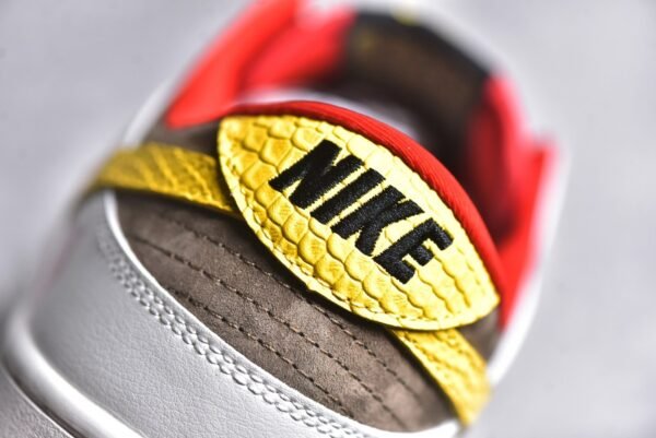 Nike SB Dunk Low Chinese Style - Dragon Year Limited Edition White and Red    FC1688-161 - Image 13