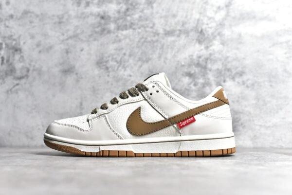 Nike SB Dunk Low x Supreme Rice Brown: The Ultimate Skateboard Shoes    FC1688-143