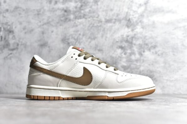 Nike SB Dunk Low x Supreme Rice Brown: The Ultimate Skateboard Shoes    FC1688-143 - Image 3