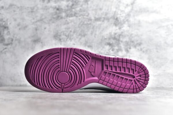 Nike SB Dunk Low Sunflower smiley face purple    DG24440 - Image 4