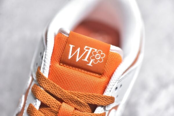 Nike SB Dunk Low Sunflower smiley face white orange    DG24440 - Image 11