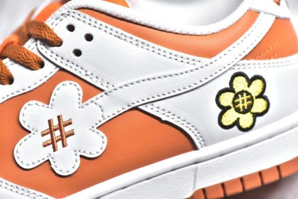 Nike SB Dunk Low Sunflower smiley face white orange    DG24440 - Image 12