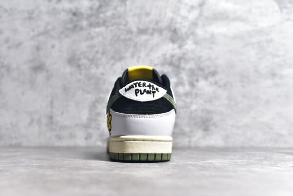 Nike SB Dunk Low Sunflower smiley face black, white, green    DG24440 - Image 5