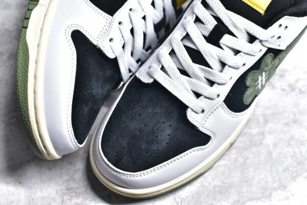 Nike SB Dunk Low Sunflower smiley face black, white, green    DG24440 - Image 8